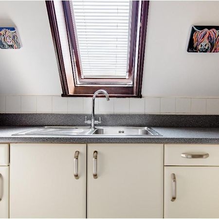 Spacious Room 2 Mins From Station London Exterior photo