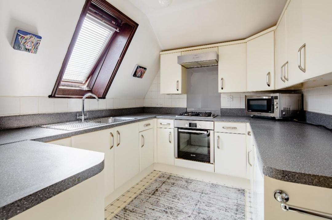 Spacious Room 2 Mins From Station London Exterior photo